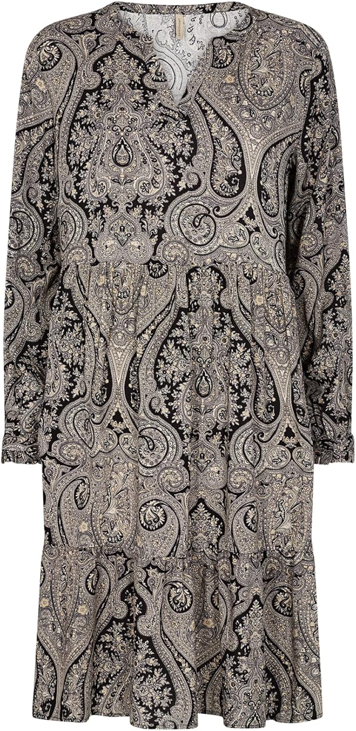 Pavo Monitor Arm installed on a wooden office desk